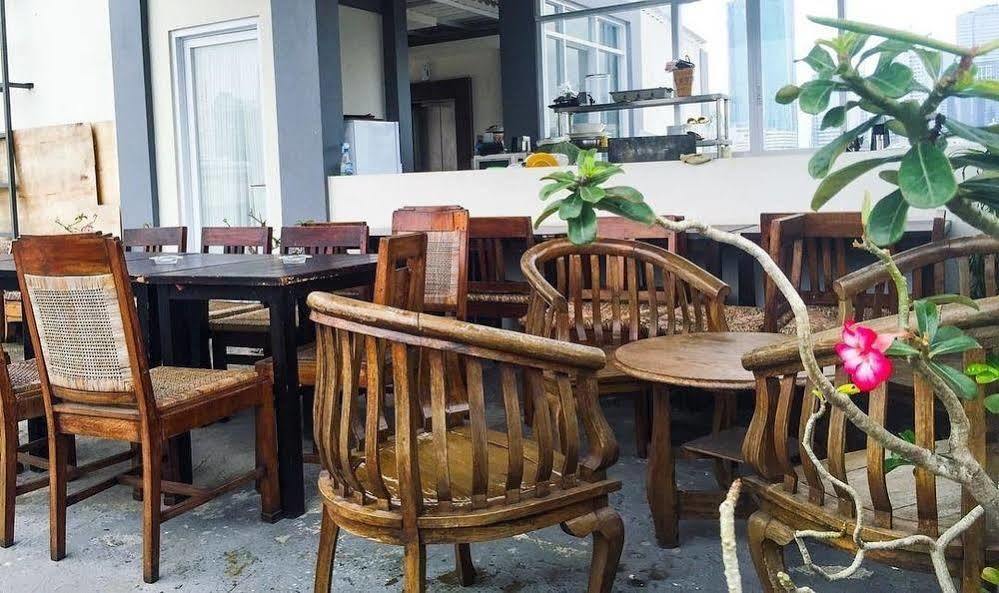 فندق توباز ريزيدنس جاكرتا المظهر الخارجي الصورة